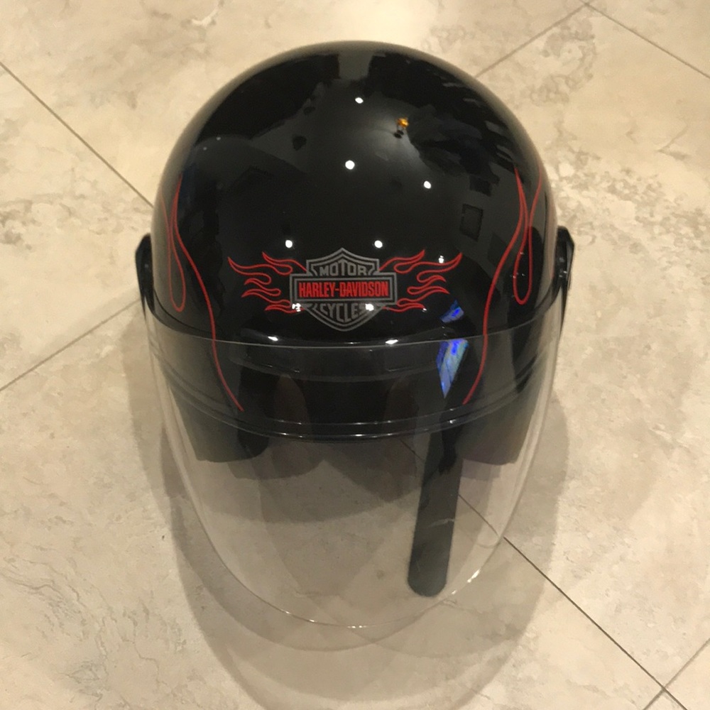 Women’s Harley Davidson motorcycle helmet
